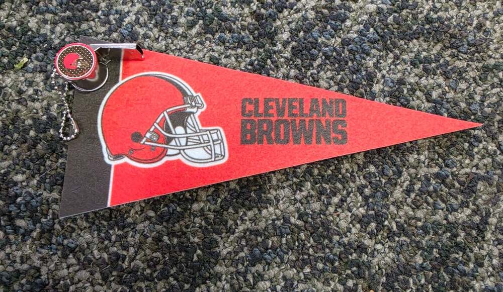 Cleveland Browns NFL Mini Pennant With Whistle